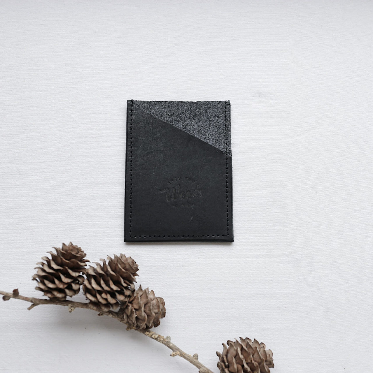 intothewoods-porte-carte-woods-cuir-11