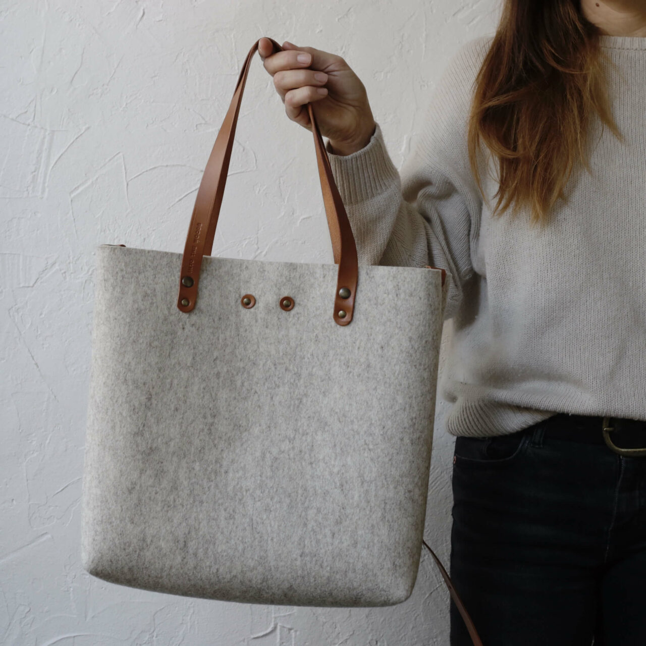 intothewoods-cabas-deer-feutre-1