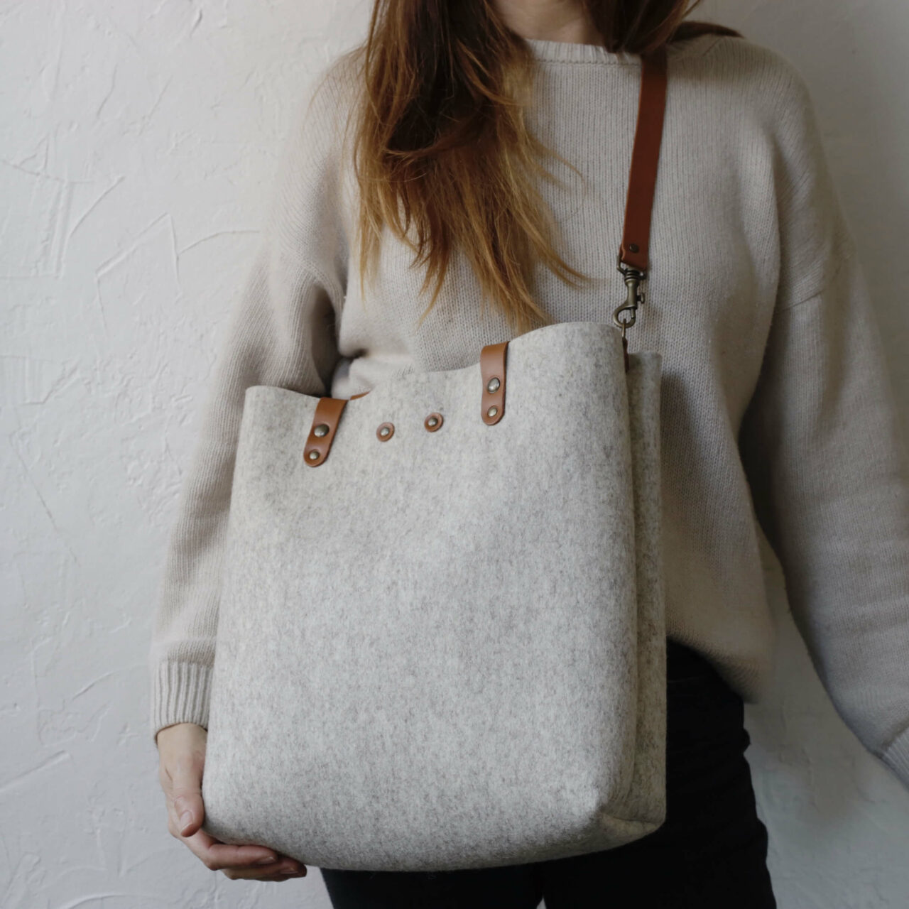 intothewoods-cabas-deer-feutre-7