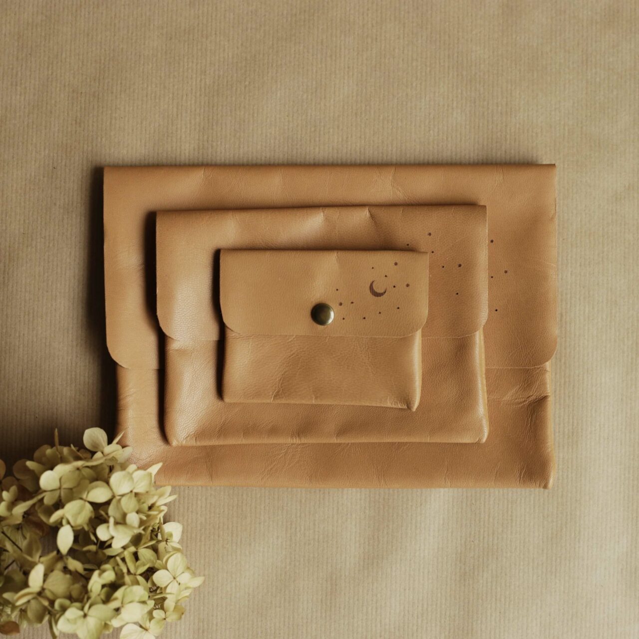 intothewoods-pochette-moon-cuir-9